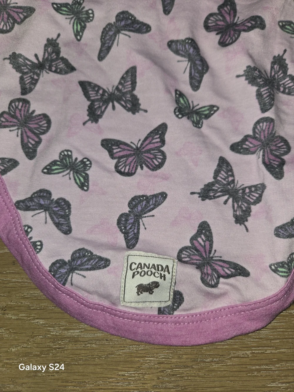 Pink Butterfly Canada Pooch Follow Me Tee 20 Inch For 33-40 Lbs New